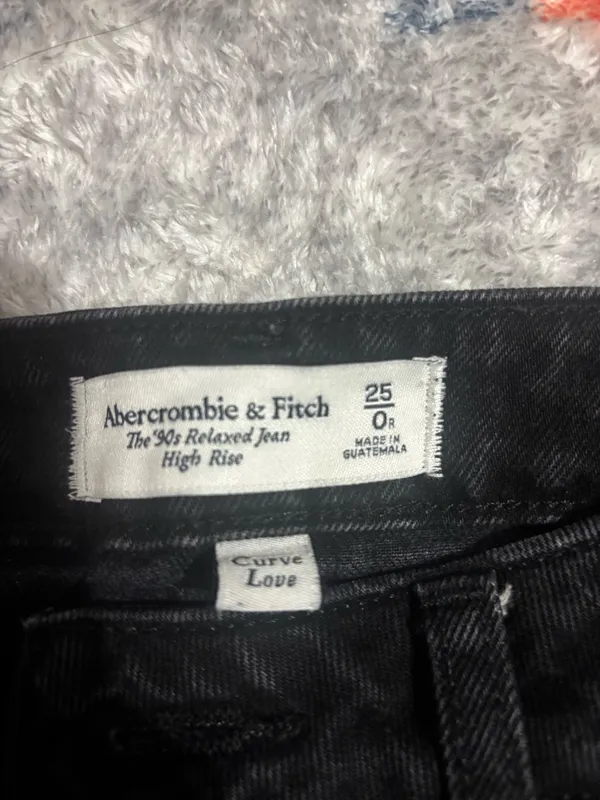Abercrombie 90s High-Rise Jeans Curve Love - Image 4