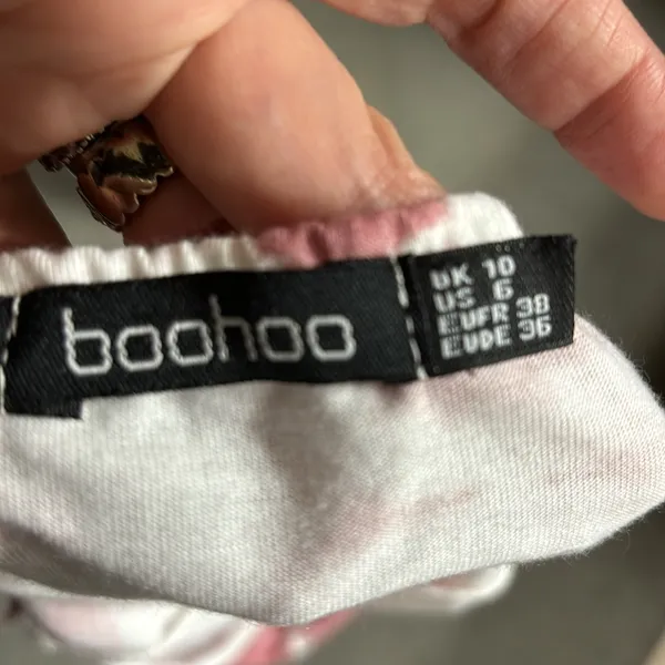 Boohoo tie dye bodysuit
#7 - Image 8