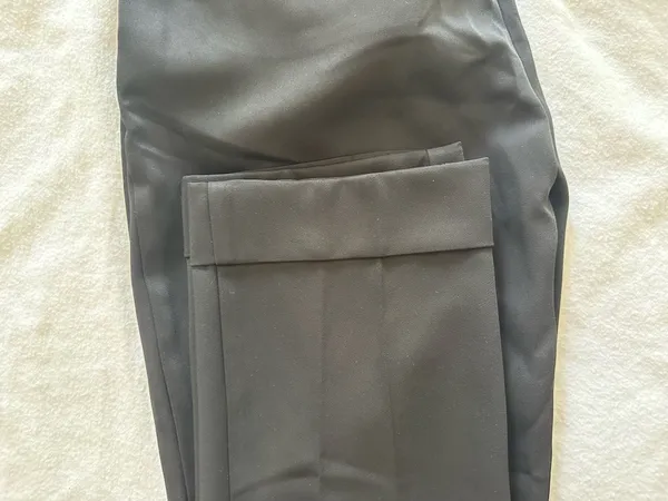 Tuckernuck pants  - Image 4