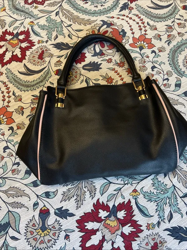 Sleek Black Pebbled Tote with Pink Trim and Gold Hardware - Image 9