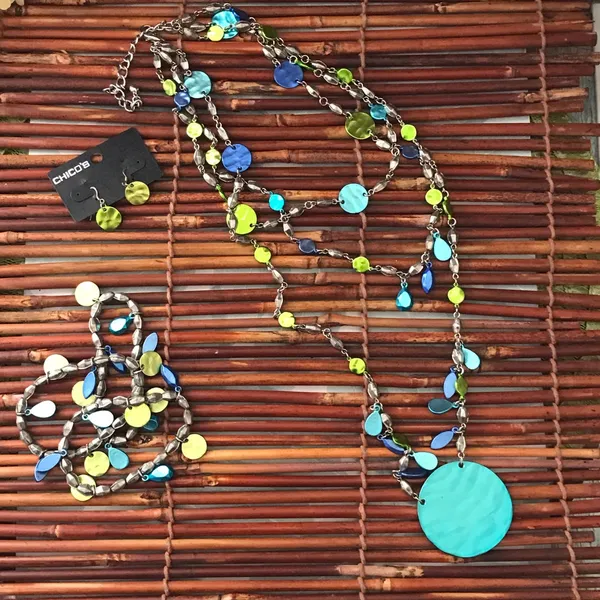 Chico’s 3 Piece Set Necklace Bracelet & Earrings - Image 4