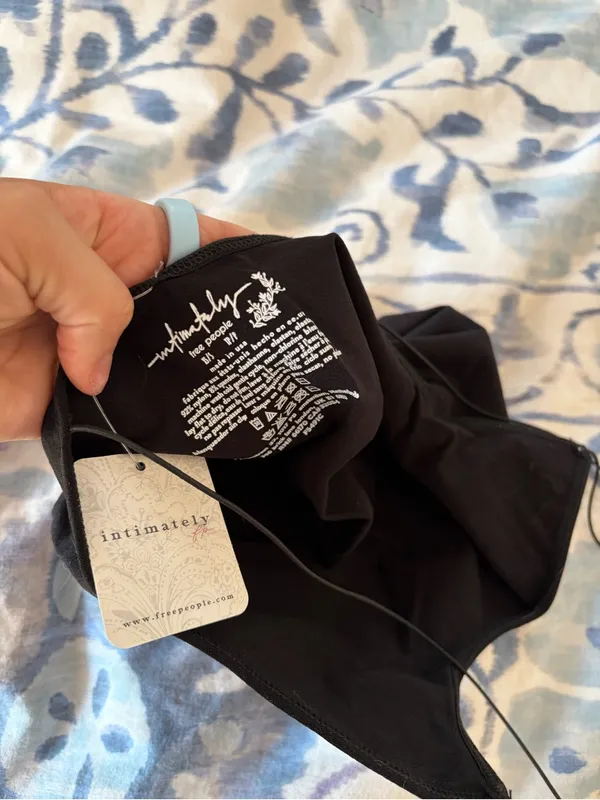 NWT- free people black skinny strap brami crop top - Image 5