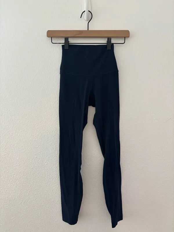 Lululemon align leggings in blue - Image 3