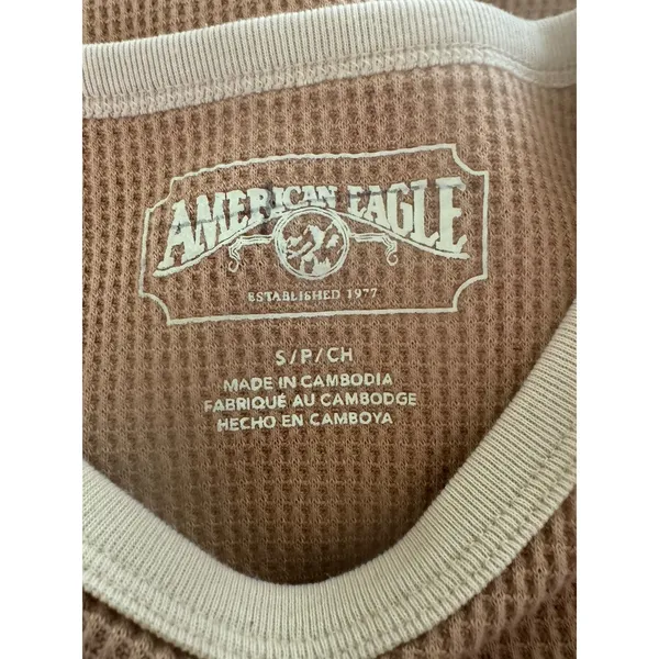 American Eagle Waffle Knit Graphic Long Sleeve Thermal Top Women’s Size Small - Image 5