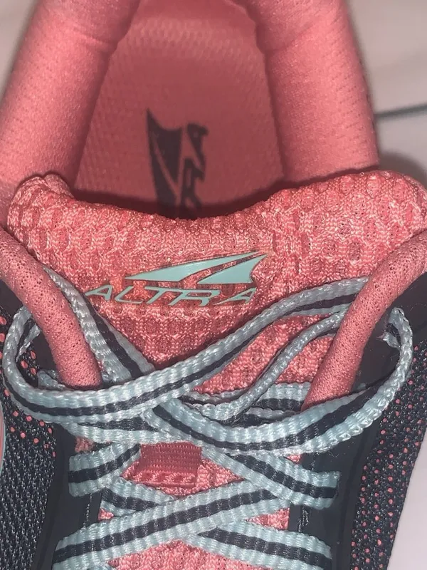 Altra Torin 2.5 Women’s Running Shoes Size 6.5 Zero Drop Coral Pink Grey Trail - Image 8