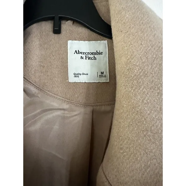Abercrombie & Fitch Wool blend oversized boxy light brown tan coat sz Medium - Image 4