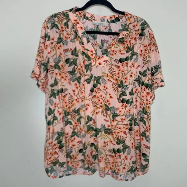 LOFT Peach Floral Blouse Crinkle Fabric Sz XL 100% Viscose - Image 5