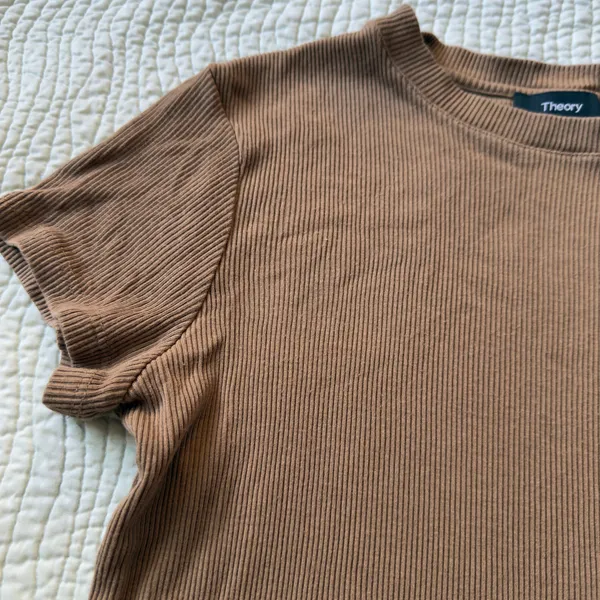 Theory Brown Ribbed Short Sleeve Top - Image 2