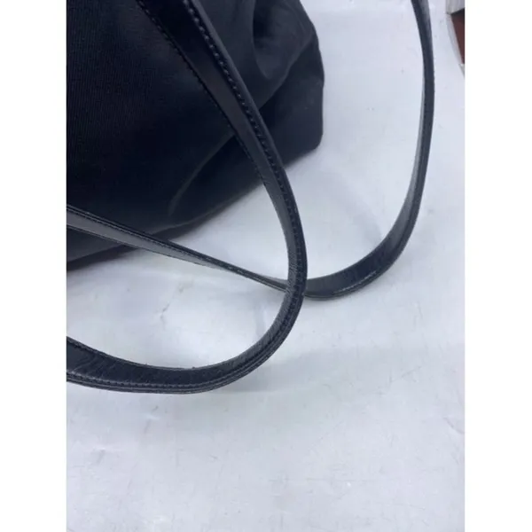 Coach Xl Black Nylon Shoulder Bag - Image 2
