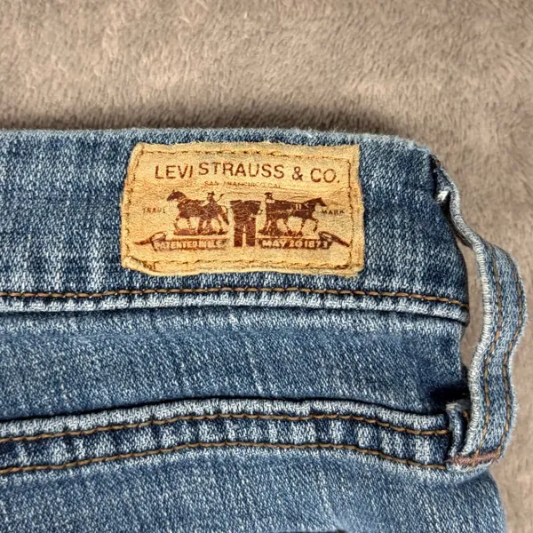 Y2K Levi’s 545 Low Bootcut Jeans Women’s 28x25 Blue Medium Vintage Floral Chic - Image 6