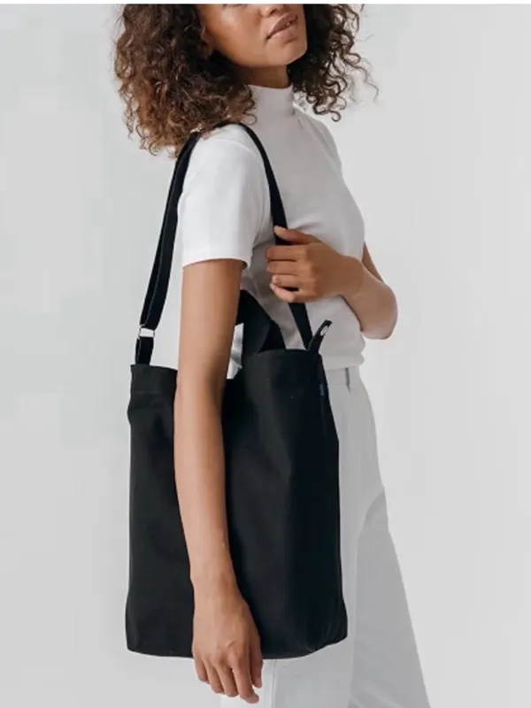 BAGGU Black Canvas Duck Bag - Image 2