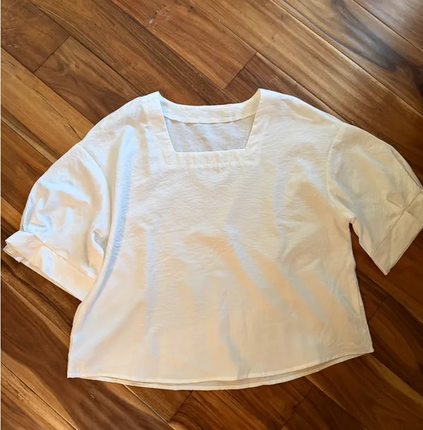 SheIn Women’s white summer square neck blouse. New! Size large - Image 2