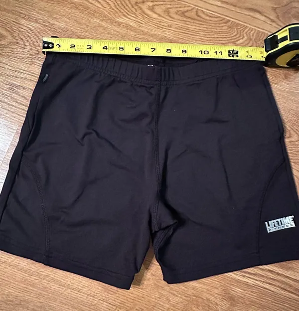 Lifetime black bike shorts size large - Image 6