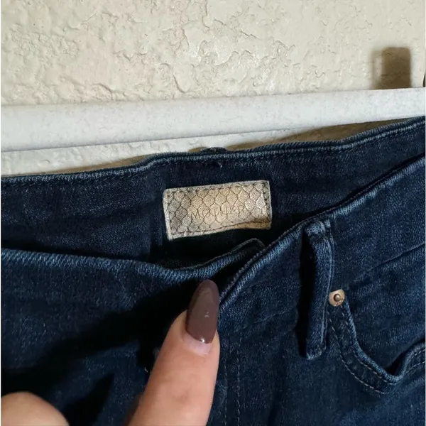 MOTHER High Waisted Looker Wash: Ink and Paper Size 27‎ - Image 5