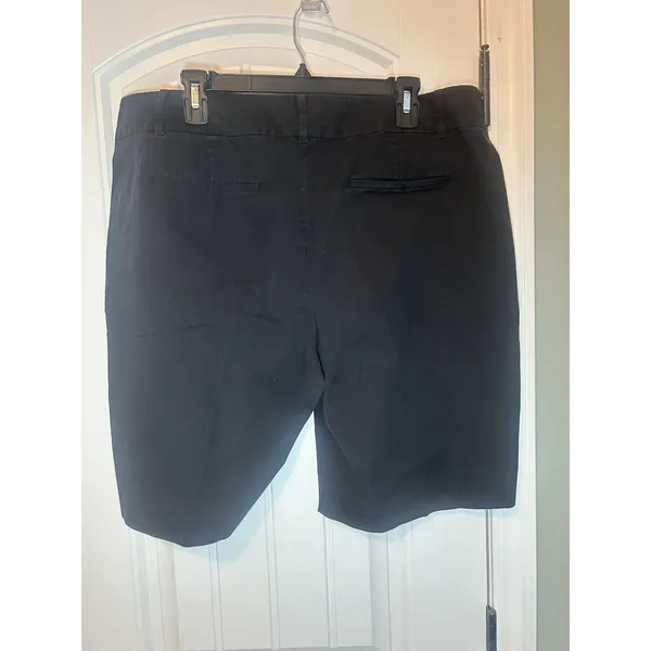 Ann Taylor Devin Fit Bermuda Shorts Womens Size 16 Black Stretch Cotton Blend - Image 5