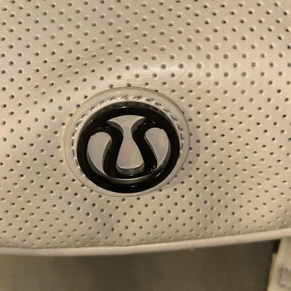 Lululemon Athletica Retro Groove Duffel Bag - Image 3