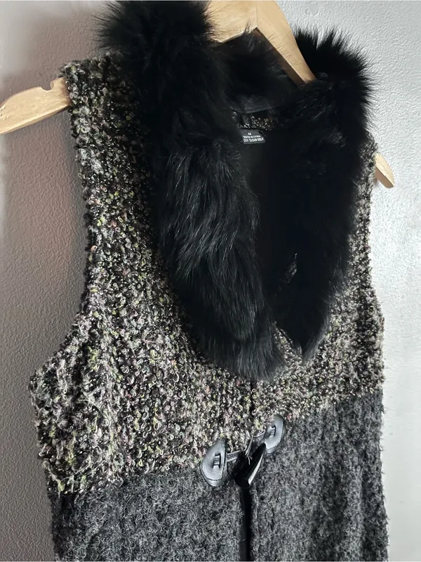 Kaktus Faux Fur Sweater Vest Y2K Boho Toggle Knit Jacket Medium - Image 3