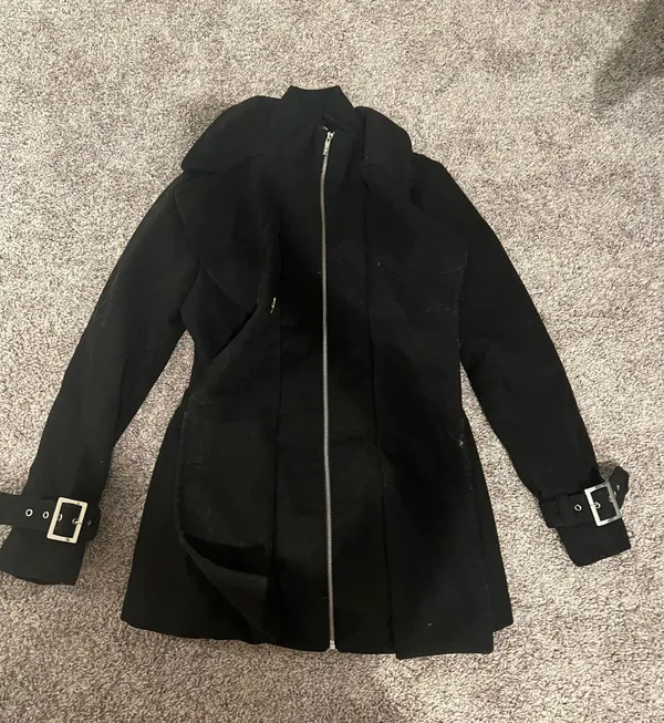 Guess Black Jacket - Image 2