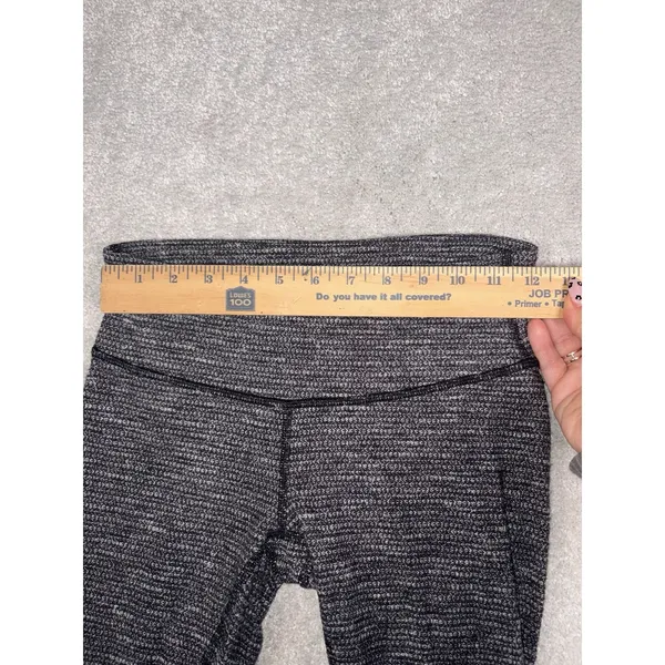 lululemon wonder under leggings low rise black white 6 Full Length - Image 7