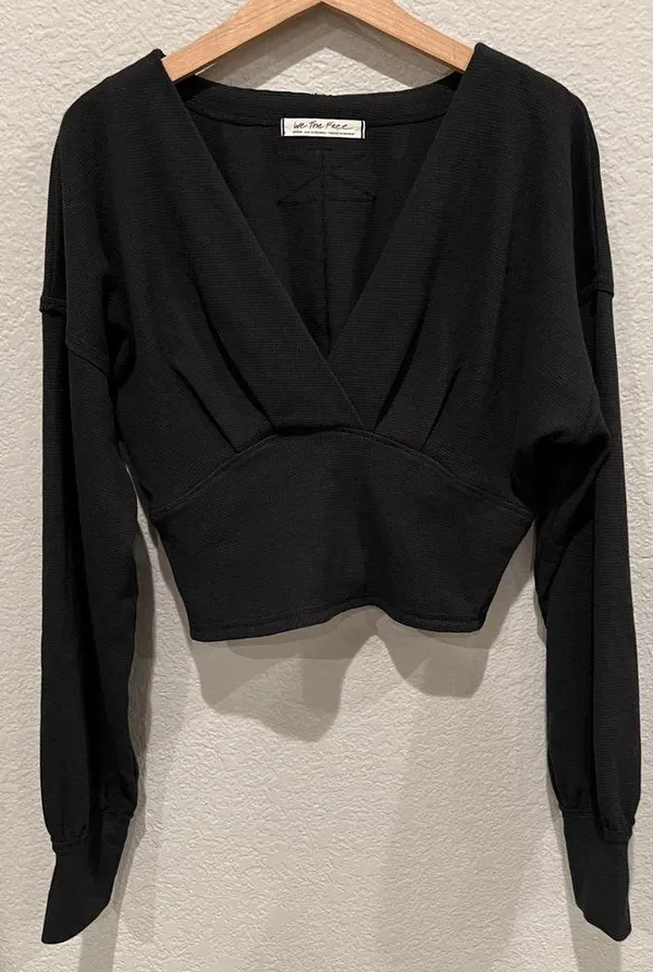 Free People We the Free All Nighter Long Sleeve Surplice Crop Top Size Medium - Image 6