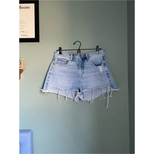 Good American 90s Denim Shorts Size 6/28 Light Wash - Image 2