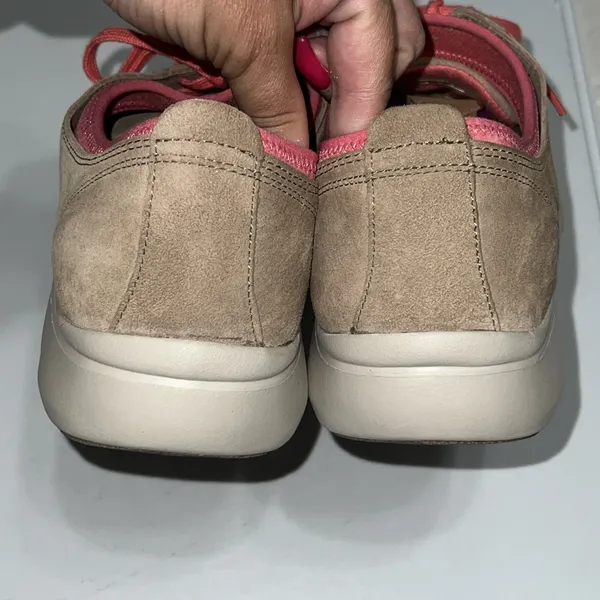 Dansko Elise Tan Suede Lace-up Comfort Walking Shoe Women's Size 42 US‎ 11.5-12 - Image 4
