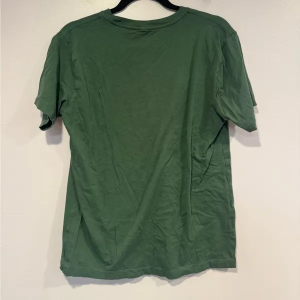 Disney Christmas‎ feeling festive green short sleeve shirt - Image 3