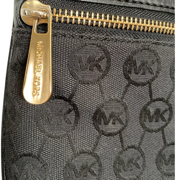 Michael Kors Black and Gold Messenger Bag - Image 2