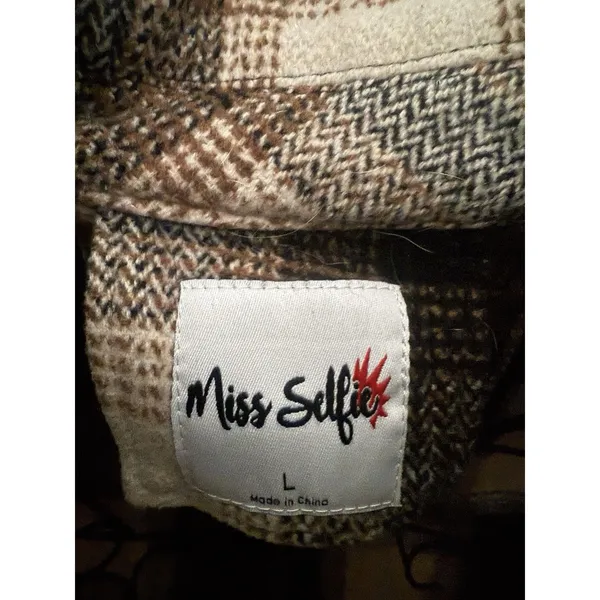 Miss‎ Selfie Plaid Shacket Jacket Button Up Front Size Large Brown - Image 3