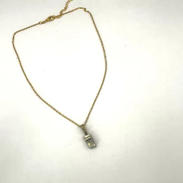 Gold tone abalone pendant necklace - Image 7