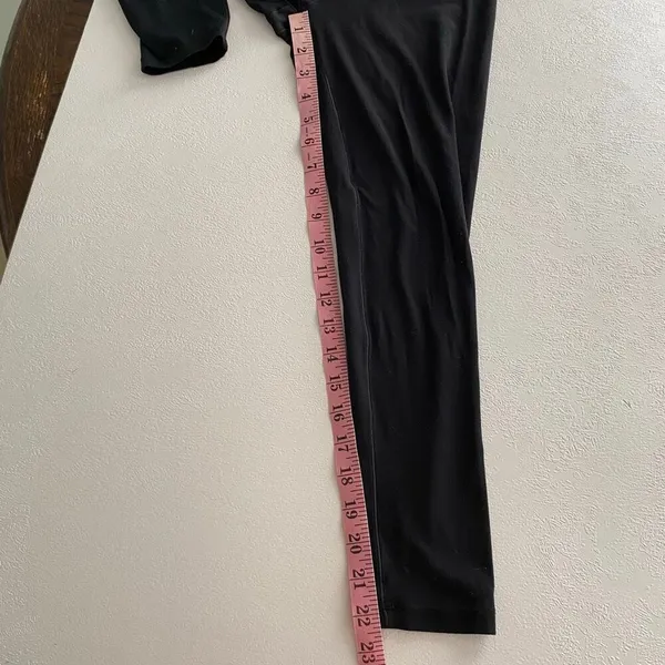 OFFLINE By Aerie Real Me Xtra Leggings Small Petite Black High Rise 7/8 - Image 8