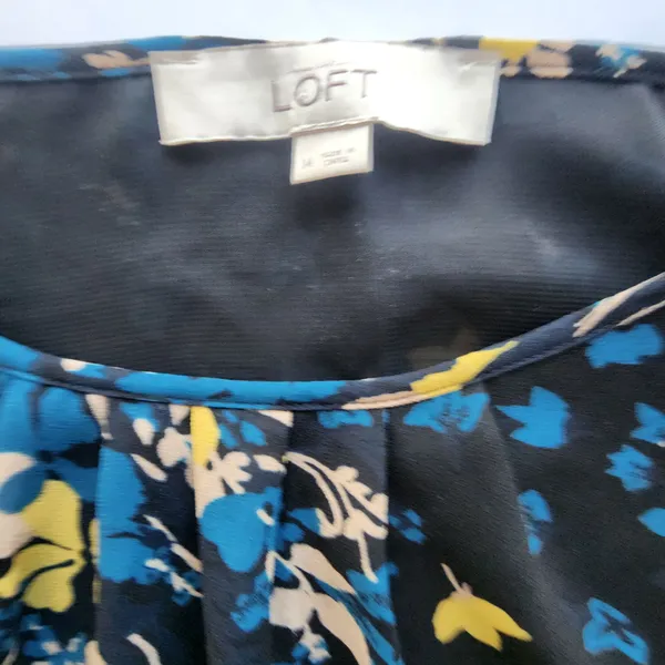 Loft Sheer Black, Yellow & Teal Floral Print Sleeveless Top Size Medium - Image 7