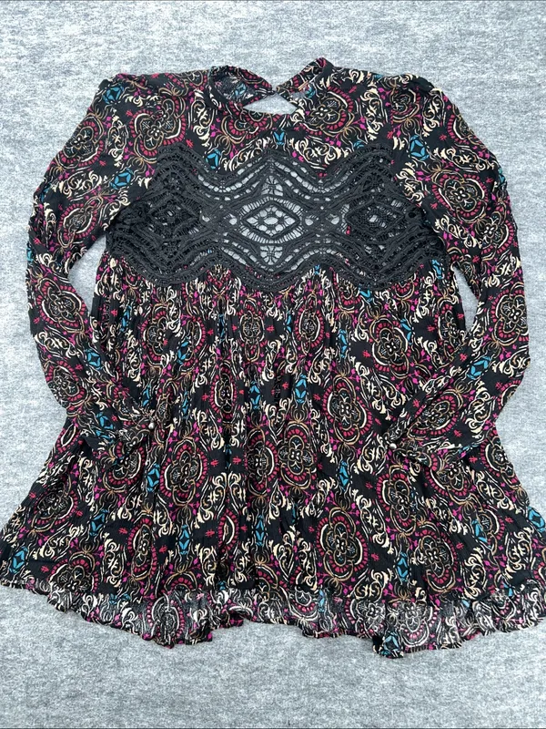 Free People Boho Lace-Panel Floral Tunic Top in Black, Burgundy, Teal - Image 3