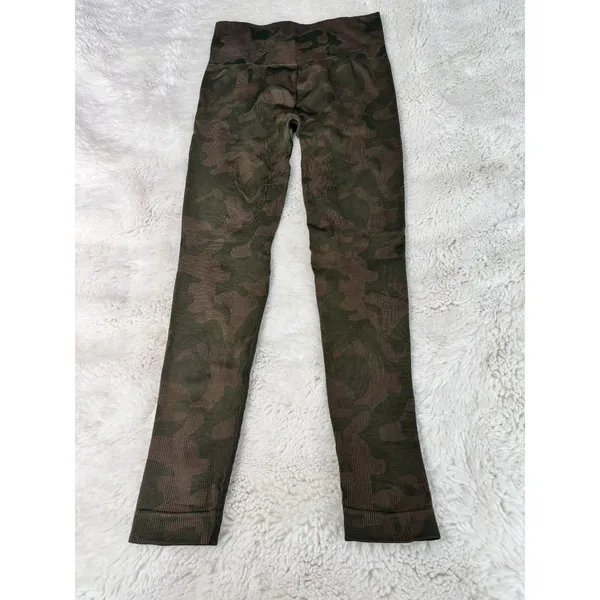 Gymshark Camo Seamless Leggings XS Olive Black High Rise Workout Activewear - Image 3