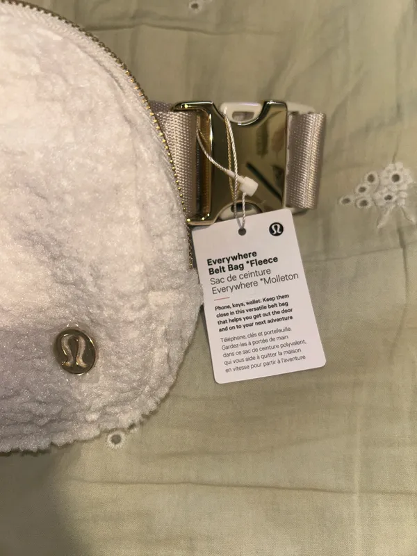 Lululemon women’s fleece belt bag - Image 2
