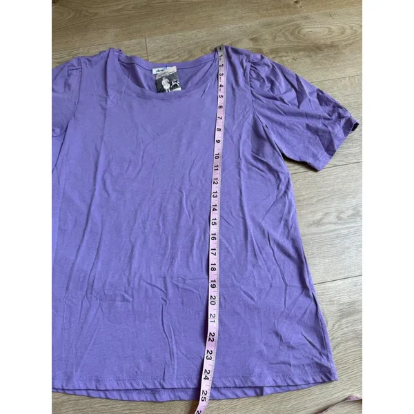 NWT Another Love Lu's Couture Springfield boutique purple puff sleeve top size M - Image 5