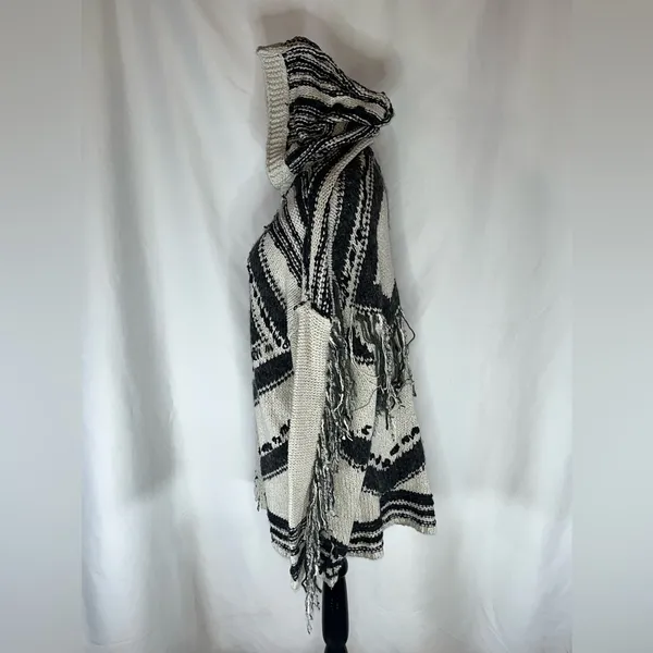 Free People Full Zip Hooded Fringe Aztec Southwestern Cardigan Sweater Large - Image 4
