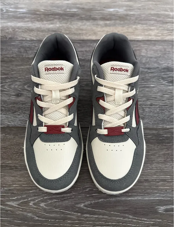 Reebok Sneakers - Image 2