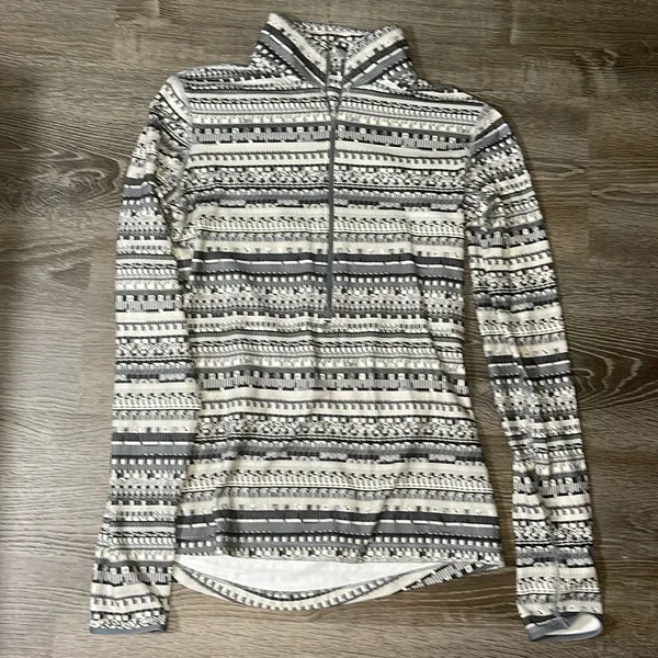 Nike Pro Women’s Hyperwarm Half-zip Training Top‎ Sz Medium Grey Black - Image 2
