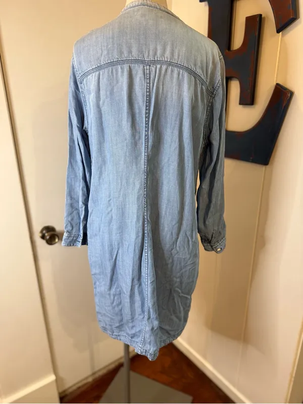 J Crew chambray Light Wash Denim Shirt Dress Sz M - Image 3