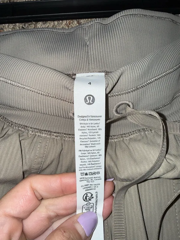 Lululemon Dance Studio Mid-Rise Jogger Size 4 - Image 4