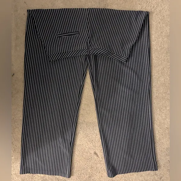 Black and White Striped Pants Size L - Image 2