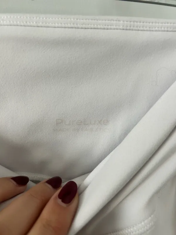 Fabletics White PureLuxe High-Waisted Crossover 7/8 Leggings - Image 2