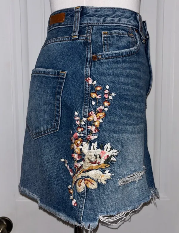 Abercrombie & Fitch Embroidered Skirt - Image 2