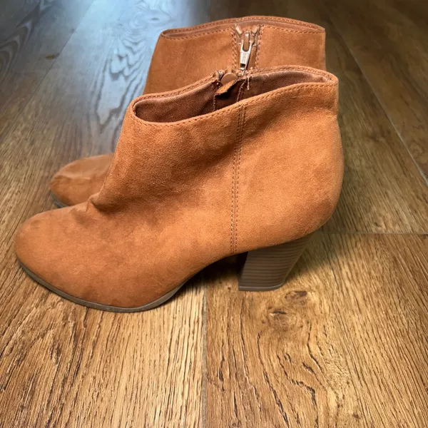 Old Navy Womens Roasted Chestnut Brown Block‎ Heel Ankle Booties Size 9 READ - Image 5