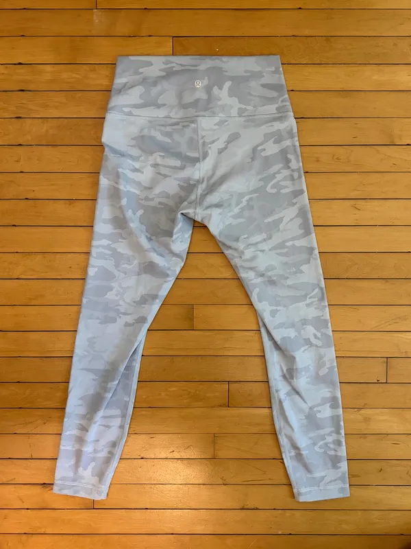 Lululemon Camo Leggings - Image 4