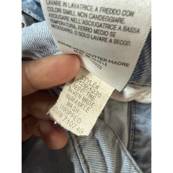 MOTHER The Maven Wide Hem Ankle Jeans in Unripped Wash size 30 - Image 13