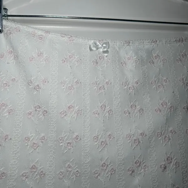 Garage Women White Pink Floral Mesh Mini Skirt Lettuce Hem Bow Detail Large - Image 2
