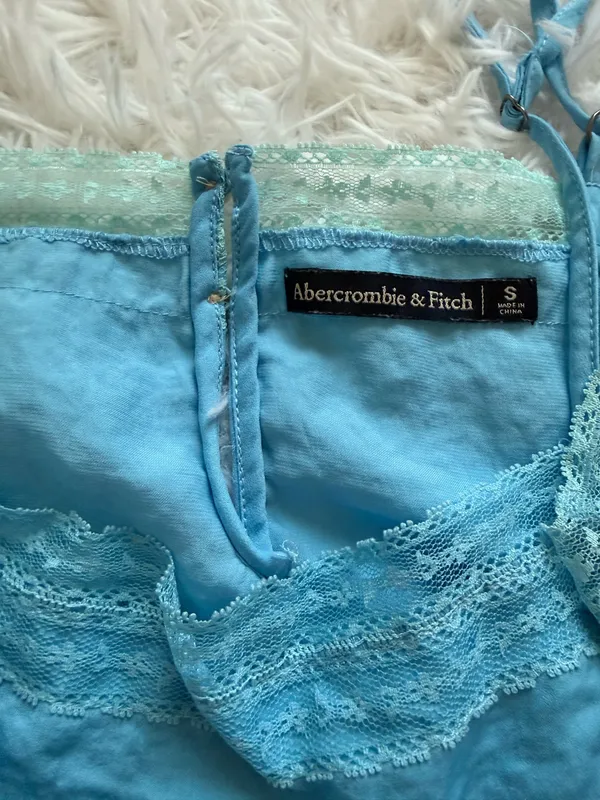 Abercrombie & Fitch satin tank top - Image 2
