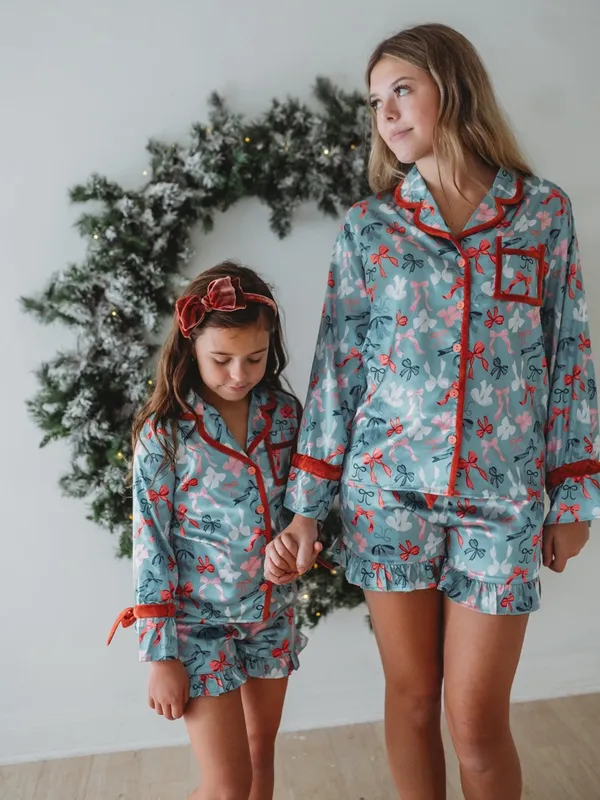 Altar'd State NWT bows satin pajamas set long sleeve shirt top shorts Christmas button down - Image 3